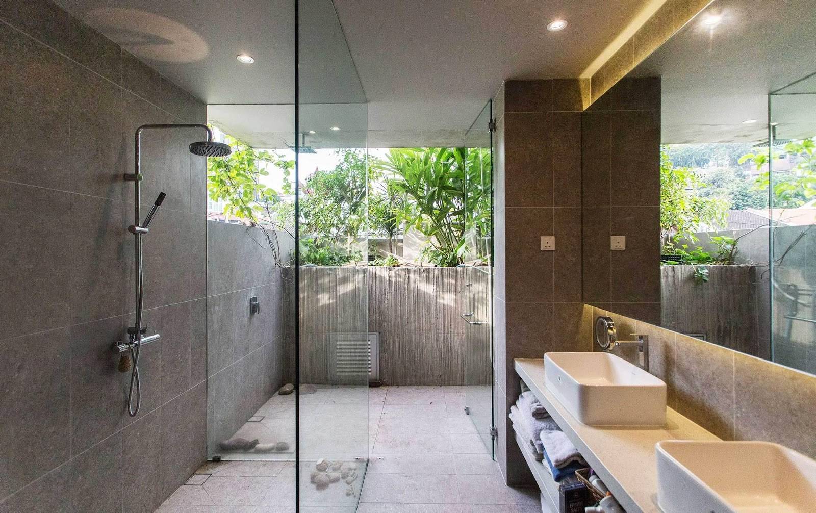 Tổ ấm đầy cây xanh, là nơi cặp vợ chồng đã về hưu sống an vui suốt quãng đời còn lại