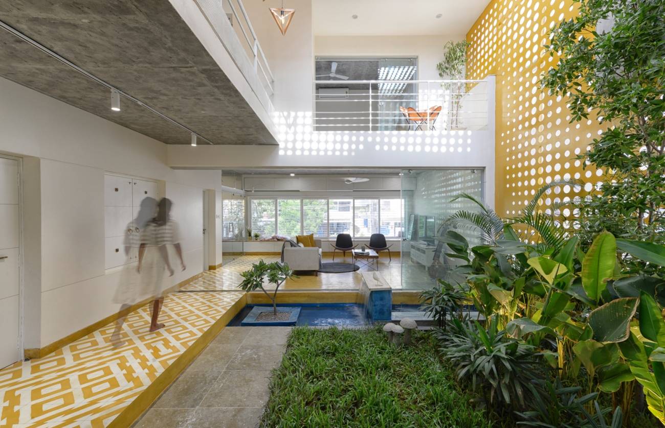 Đánh bay những yếu điểm của các căn nhà phố hiện đại, Soul Garden House tỏa sáng rực rỡ, ngập tràn ánh sáng Mặt Trời