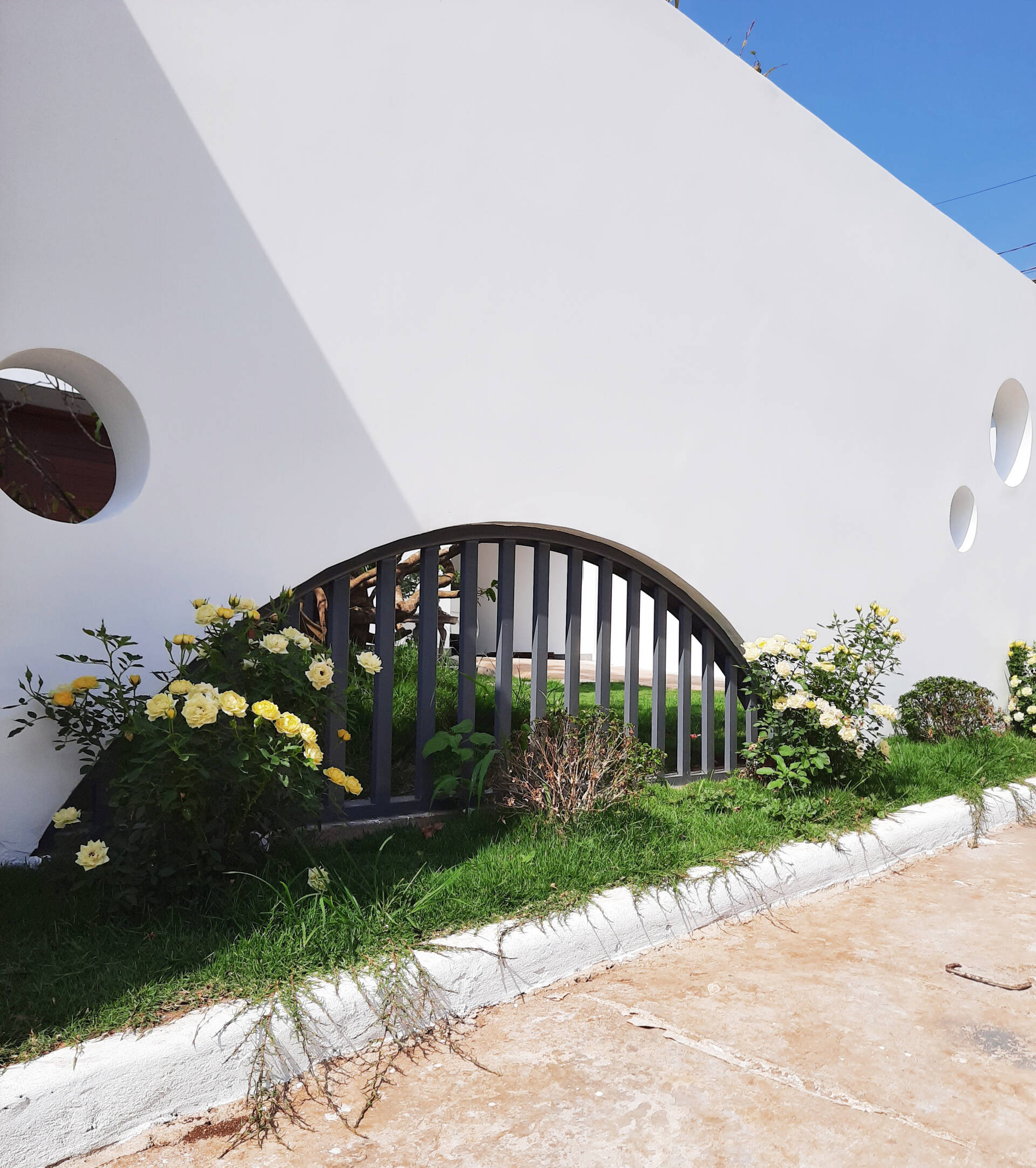 Kam House - Ngôi nhà cấp 4 hiện đại là thành quả xứng đáng của gia chủ sau nhiều năm thăng trầm