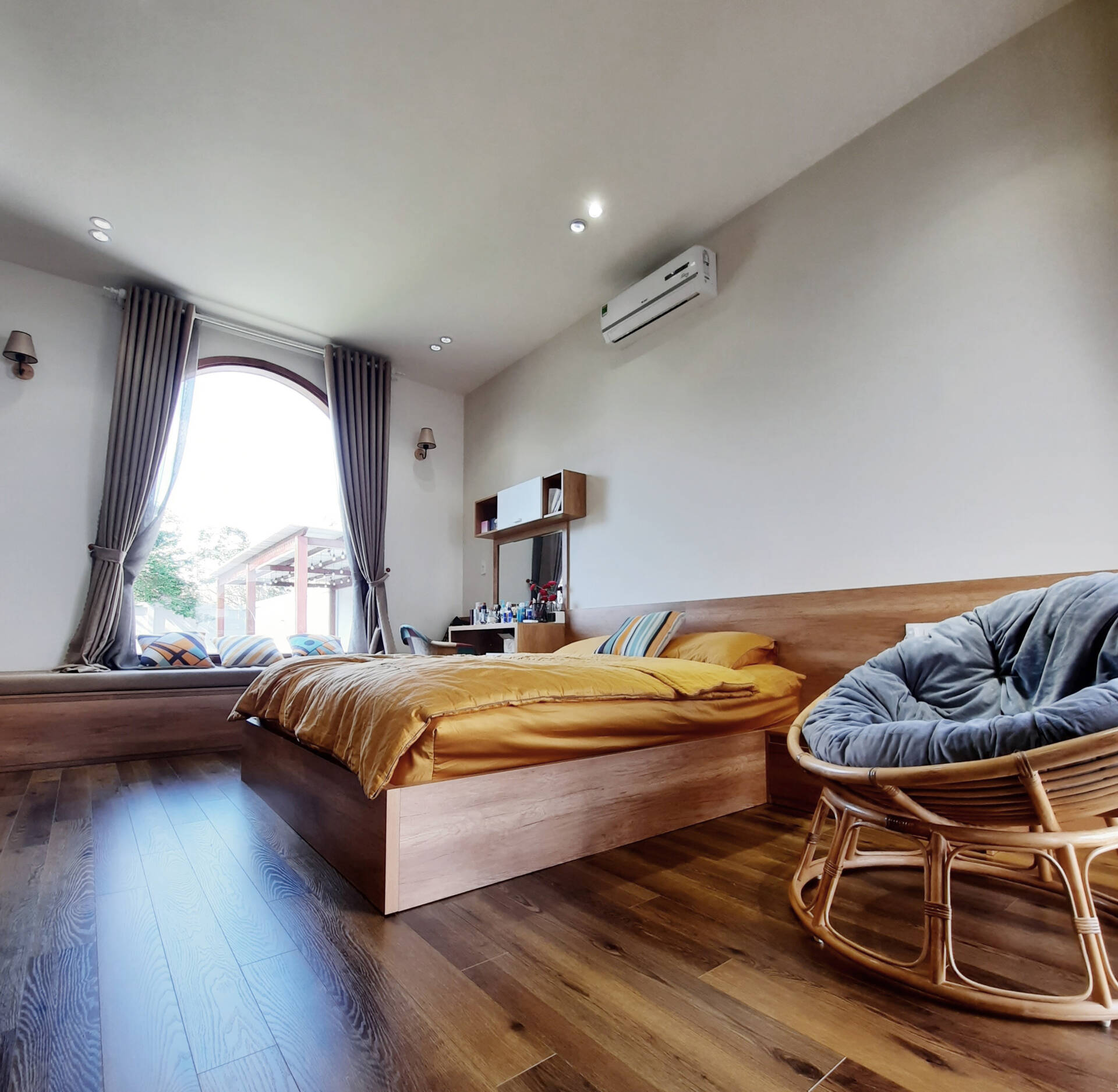 Kam House - Ngôi nhà cấp 4 hiện đại là thành quả xứng đáng của gia chủ sau nhiều năm thăng trầm