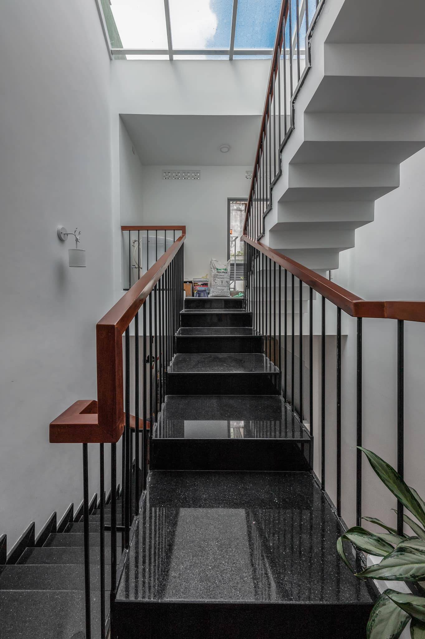 Ngôi nhà ống hẹp 3.6m đi theo hướng