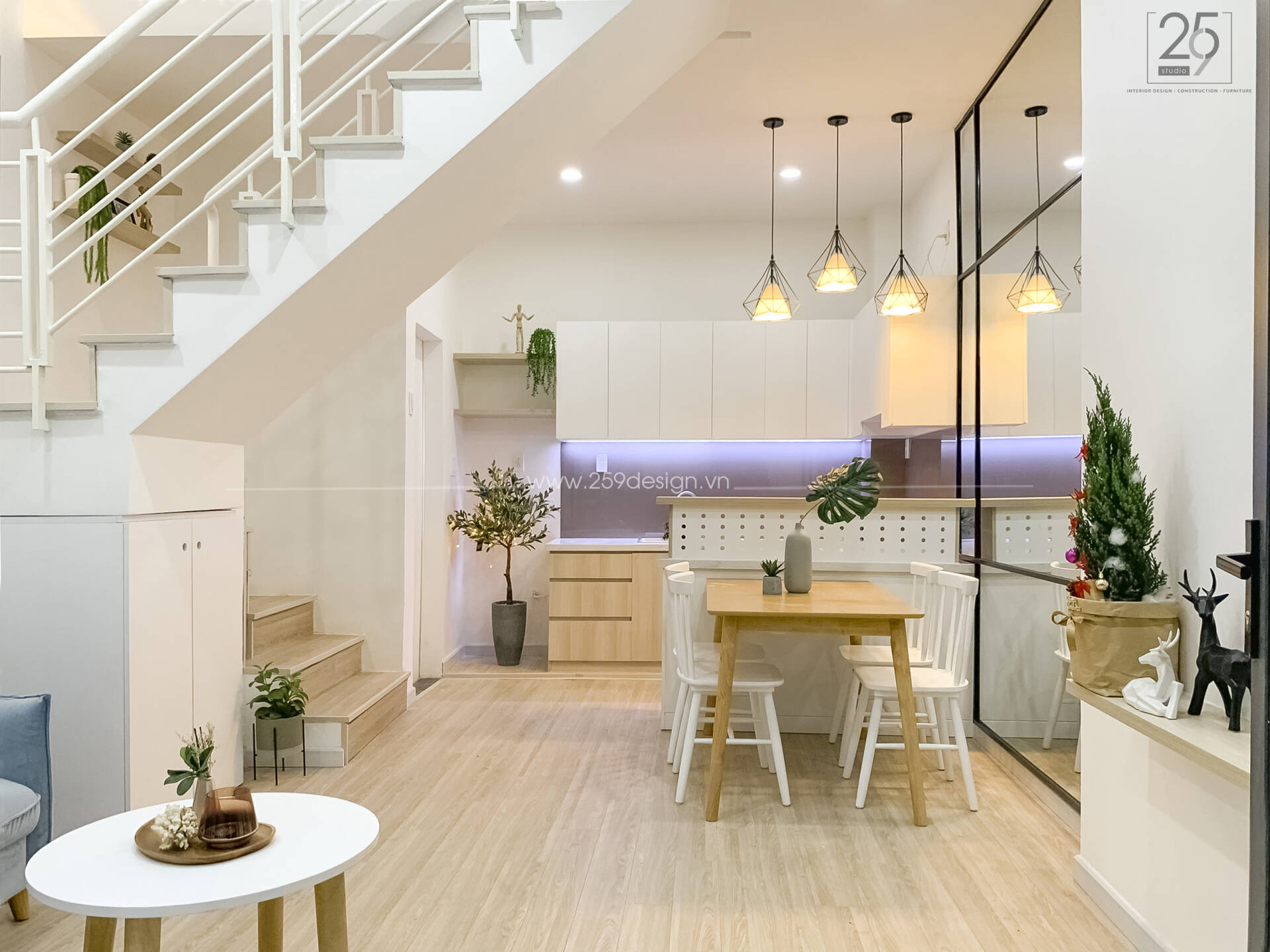 Cải tạo căn nhà 52m2 tăm tối, bí bách thành không gian rộng thoáng, tiện nghi bất ngờ