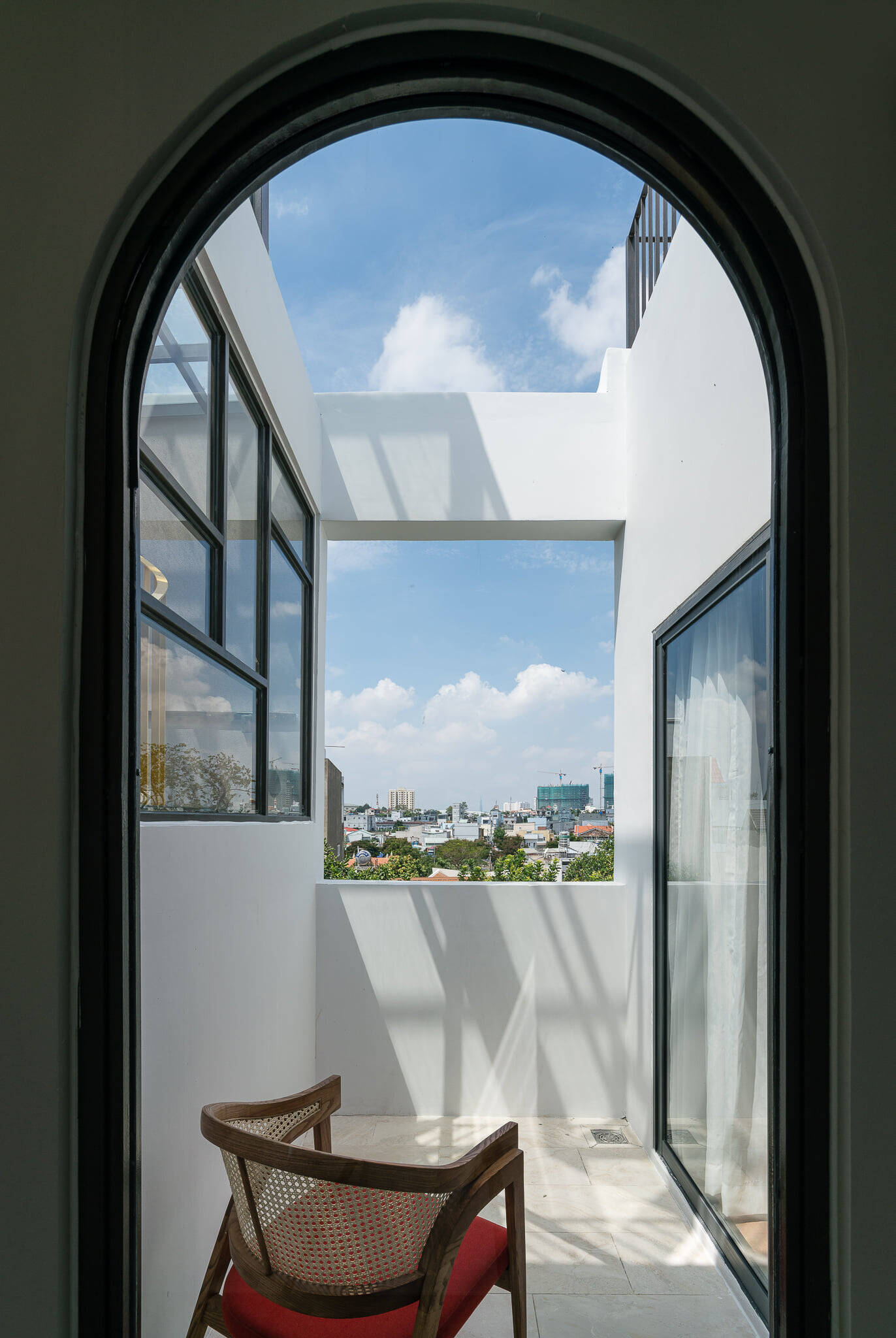 Tổng hợp 5 thiết kế nhà 3 tầng hiện đại, có nhà đẹp lung linh như resort 5 sao