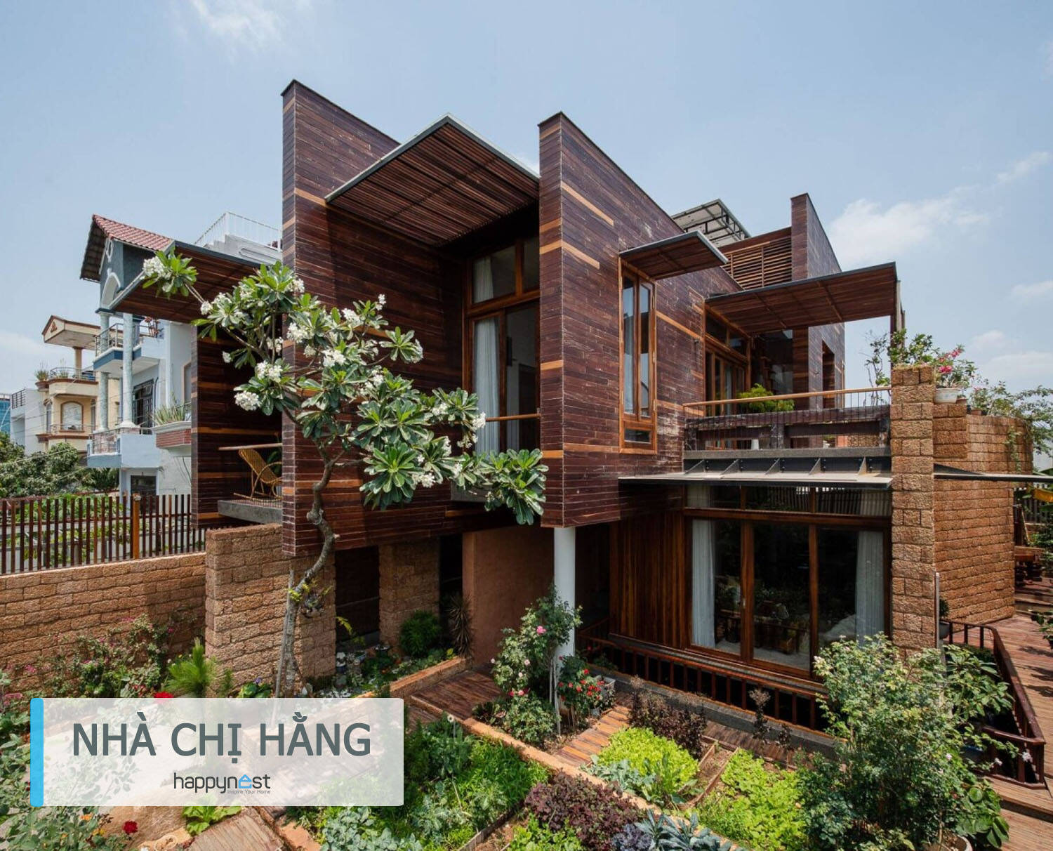 5 ngôi nhà Việt ứng dụng vật liệu thô mộc, truyền thống để tạo ra không gian sống mộc mạc, an nhiên