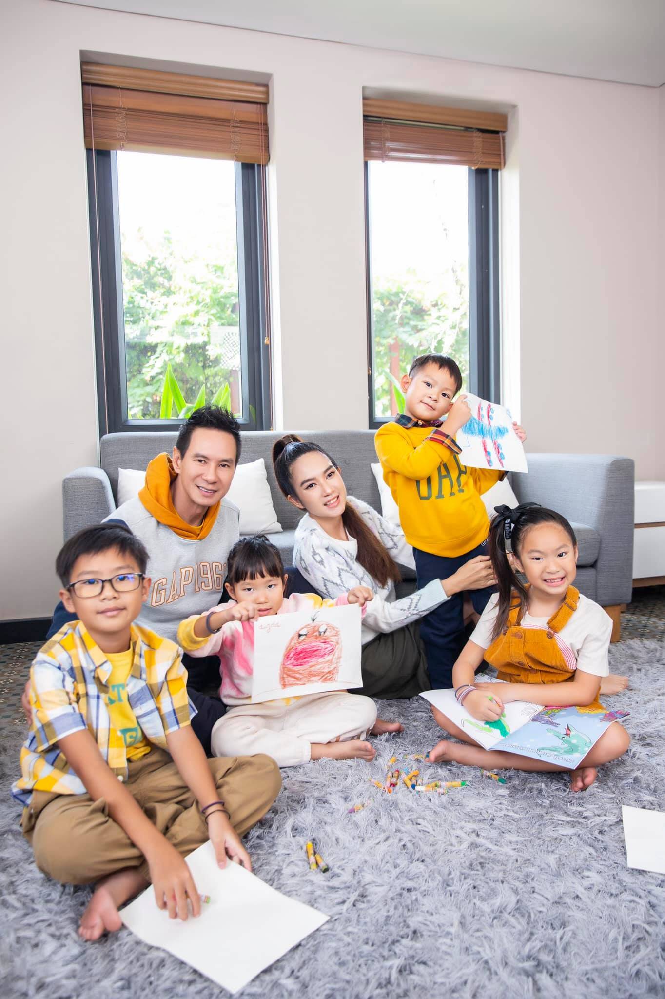 Rời bỏ ngôi nhà 2 triệu đô, vợ chồng Lý Hải - Minh Hà chuyển hẳn ra căn nhà vườn ở ngoại thành sinh sống