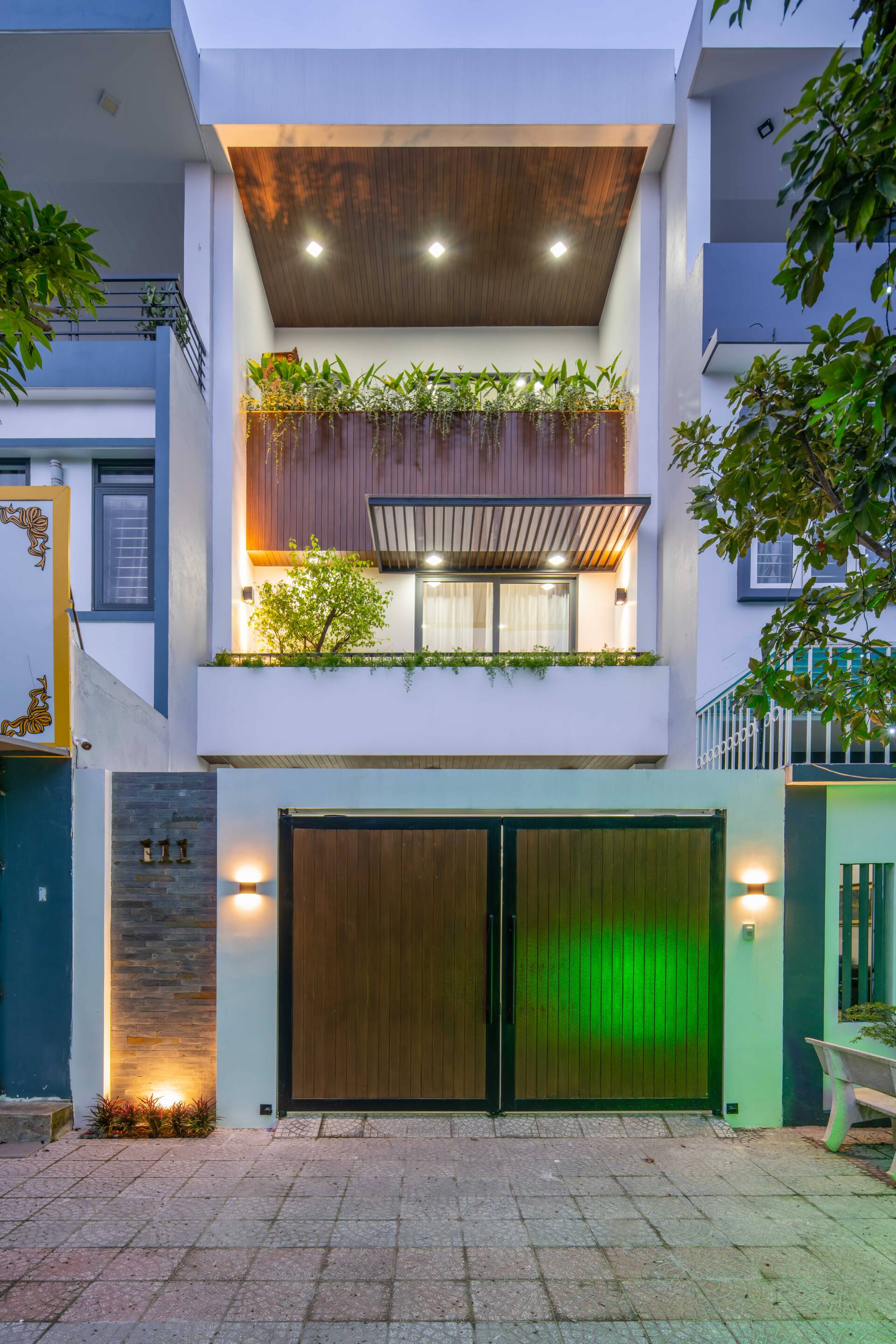 T House - Nhà ống 5x20 thiết kế hợp lý của gia chủ thuộc mệnh Thủy