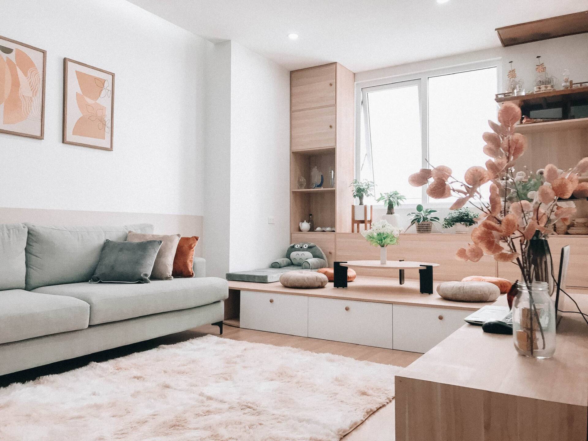 Căn hộ 76m2 nhẹ nhàng, ấm áp cùng câu chuyện tình yêu lãng mạn của vợ chồng gia chủ tại Hà Nội
