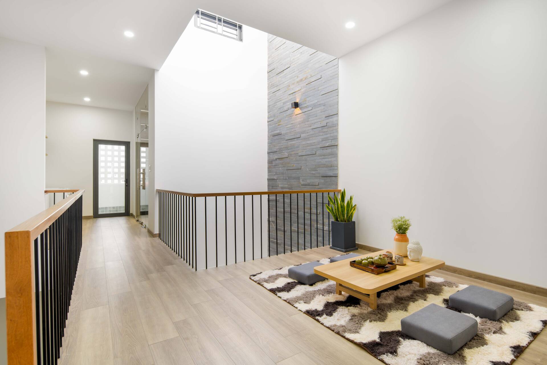 T House - Nhà ống 5x20 thiết kế hợp lý của gia chủ thuộc mệnh Thủy