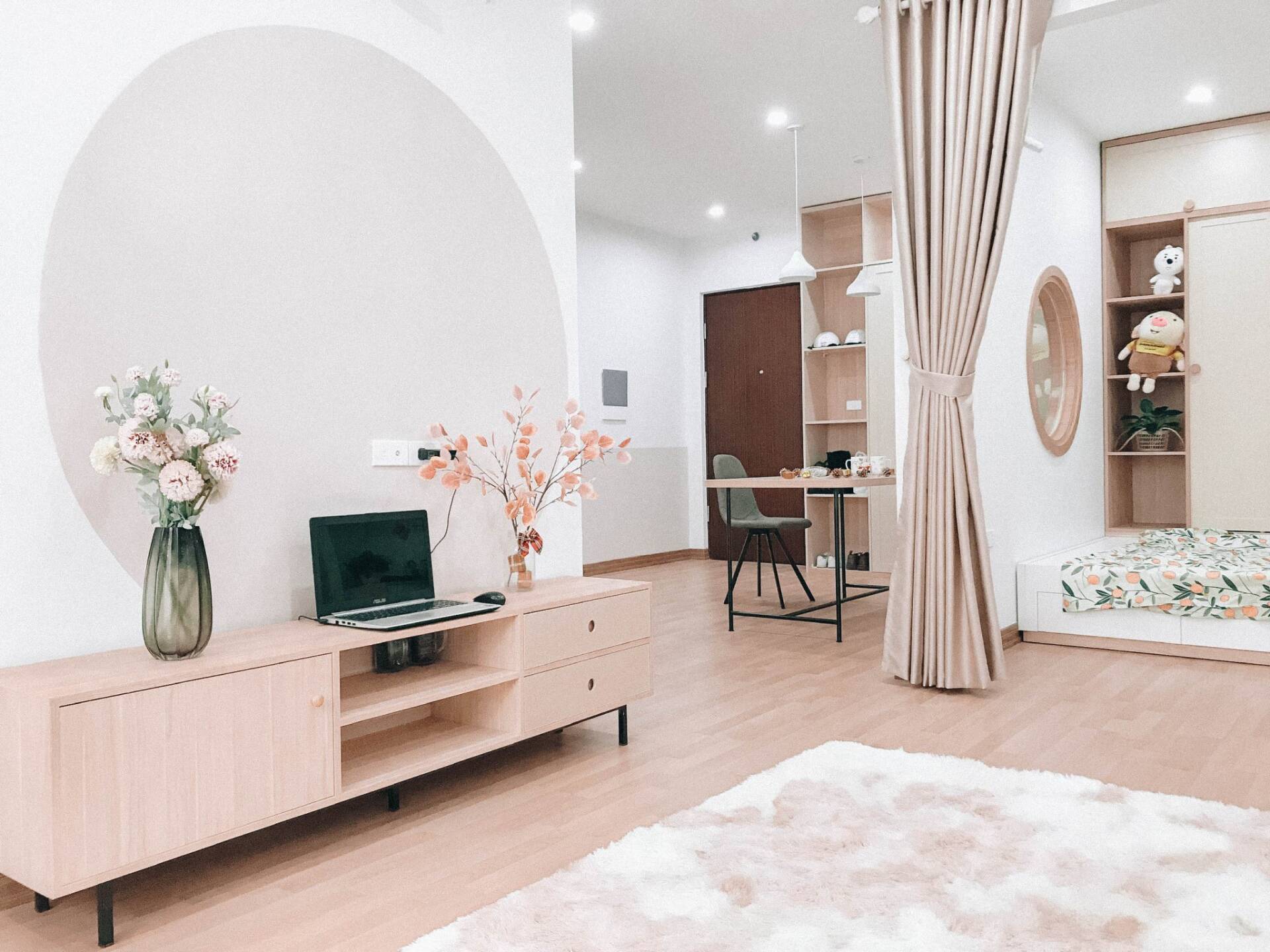 Căn hộ 76m2 nhẹ nhàng, ấm áp cùng câu chuyện tình yêu lãng mạn của vợ chồng gia chủ tại Hà Nội