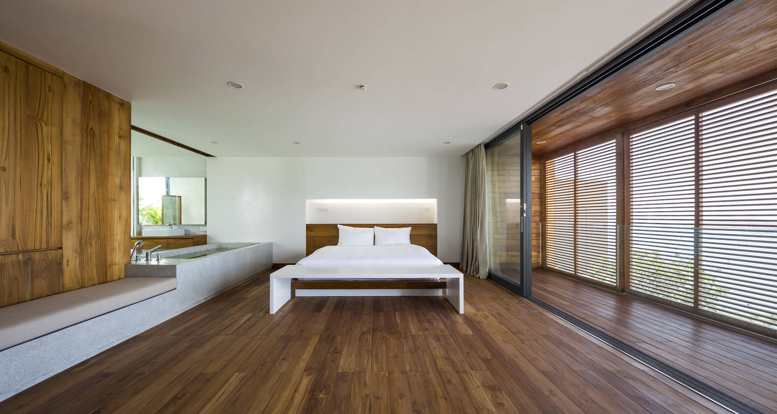 Gợi ý thiết kế cửa sổ lớn trong phòng ngủ, giúp gia chủ luôn thức dậy sảng khoái và tràn đầy năng lượng