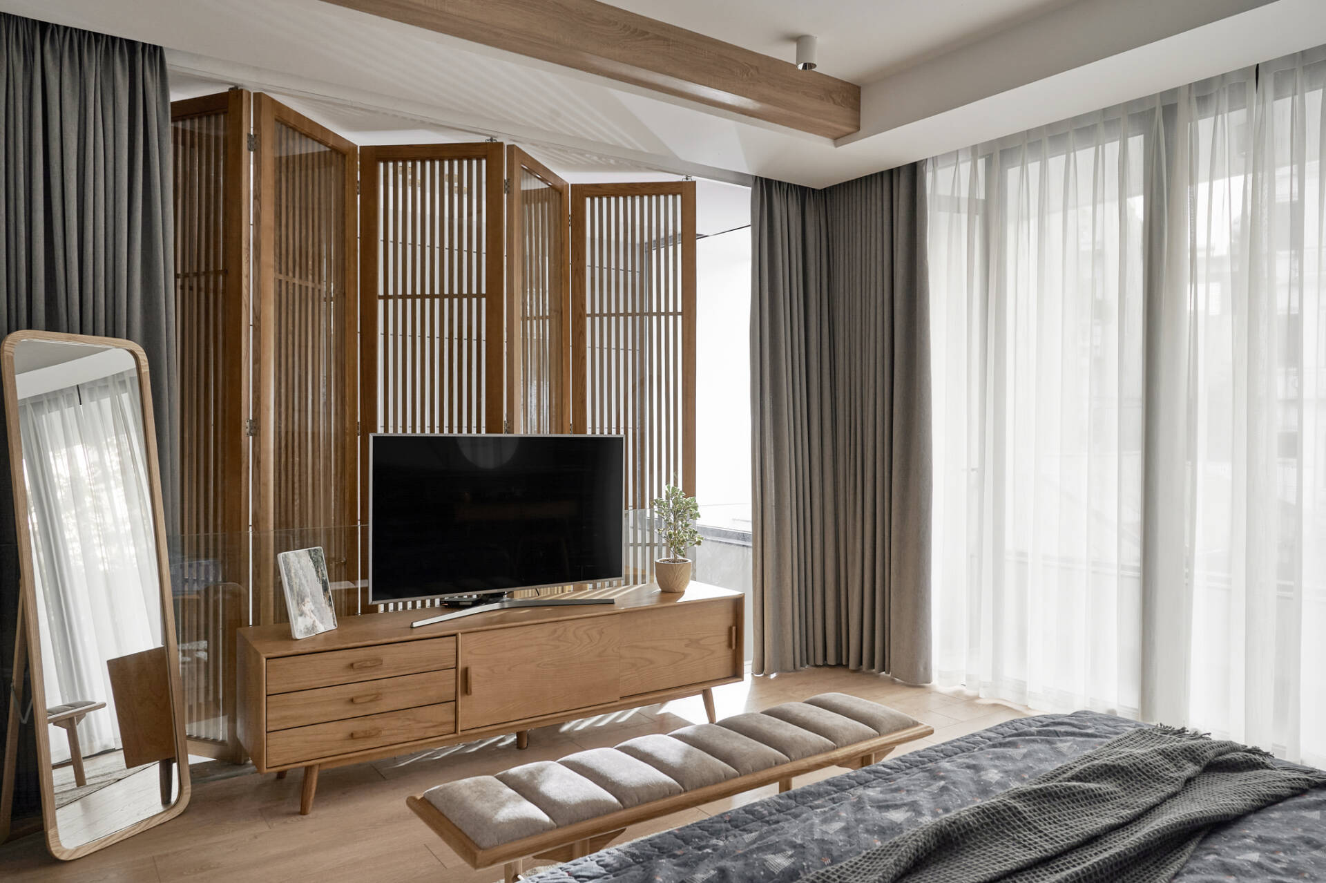 Gợi ý thiết kế cửa sổ lớn trong phòng ngủ, giúp gia chủ luôn thức dậy sảng khoái và tràn đầy năng lượng