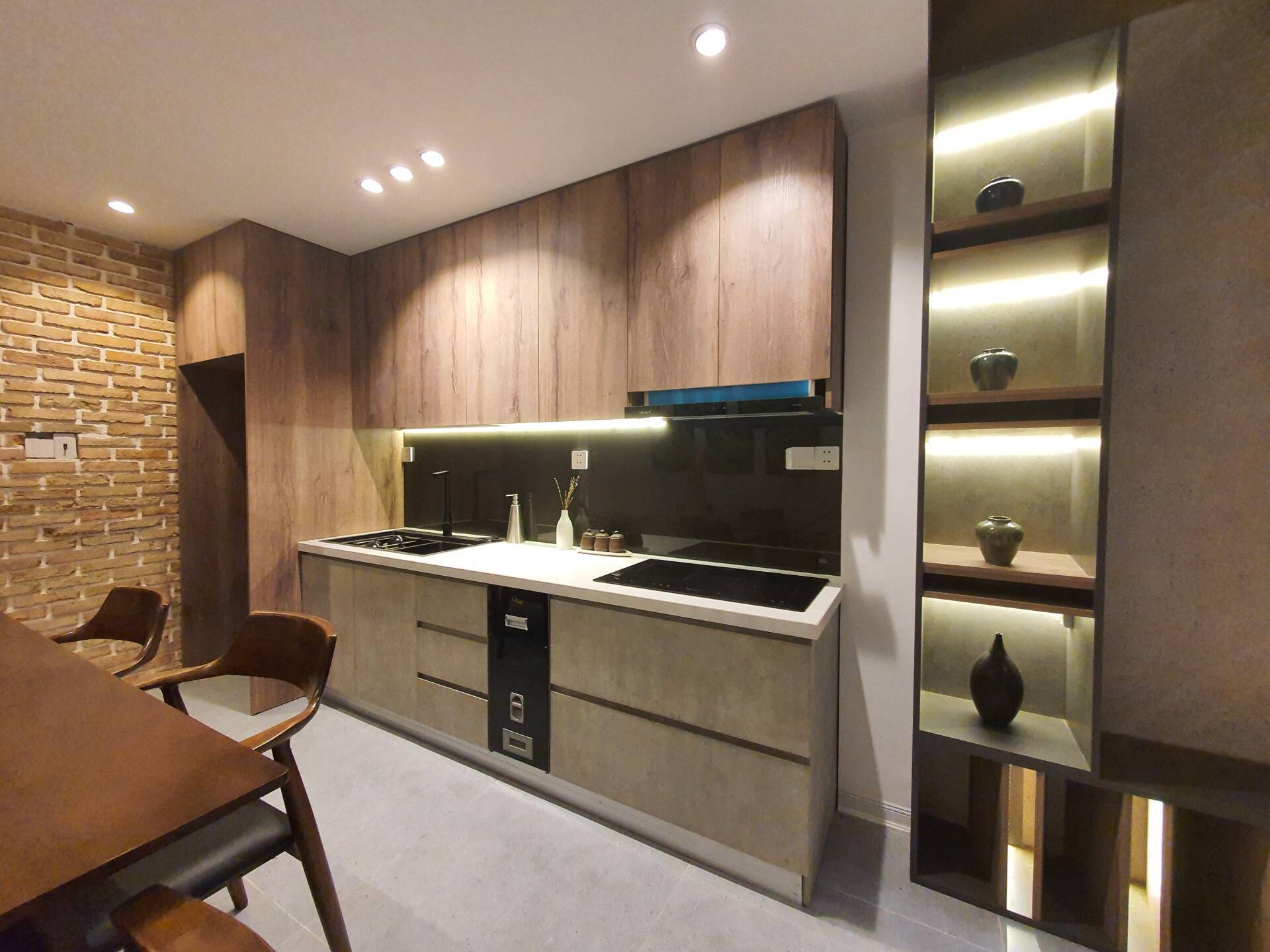 alt='Chưa rộng tới 50m2, 5 nhà Việt sau vẫn sở hữu những khoảng xanh mát và công năng tiện nghi bất ngờ'
