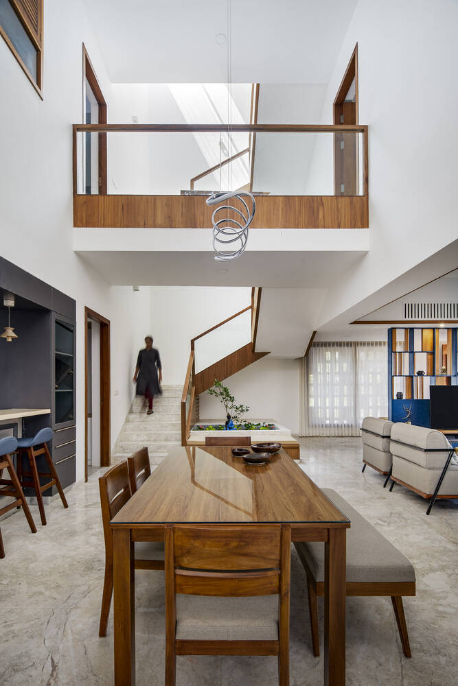 Ngôi nhà 565m2 thanh bình và rộn rã tiếng cười của gia đình 3 thế hệ