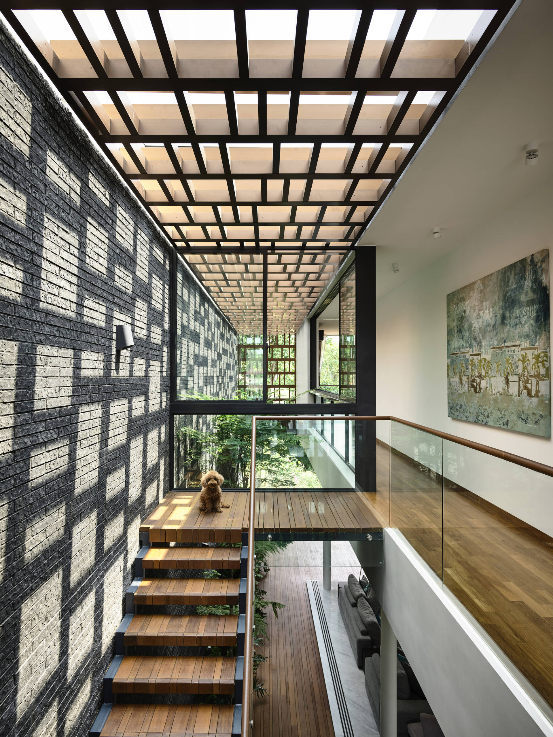 Nhà phố 3 tầng tại Singapore quanh năm lộng gió và thoáng sáng nhờ thiết kế 