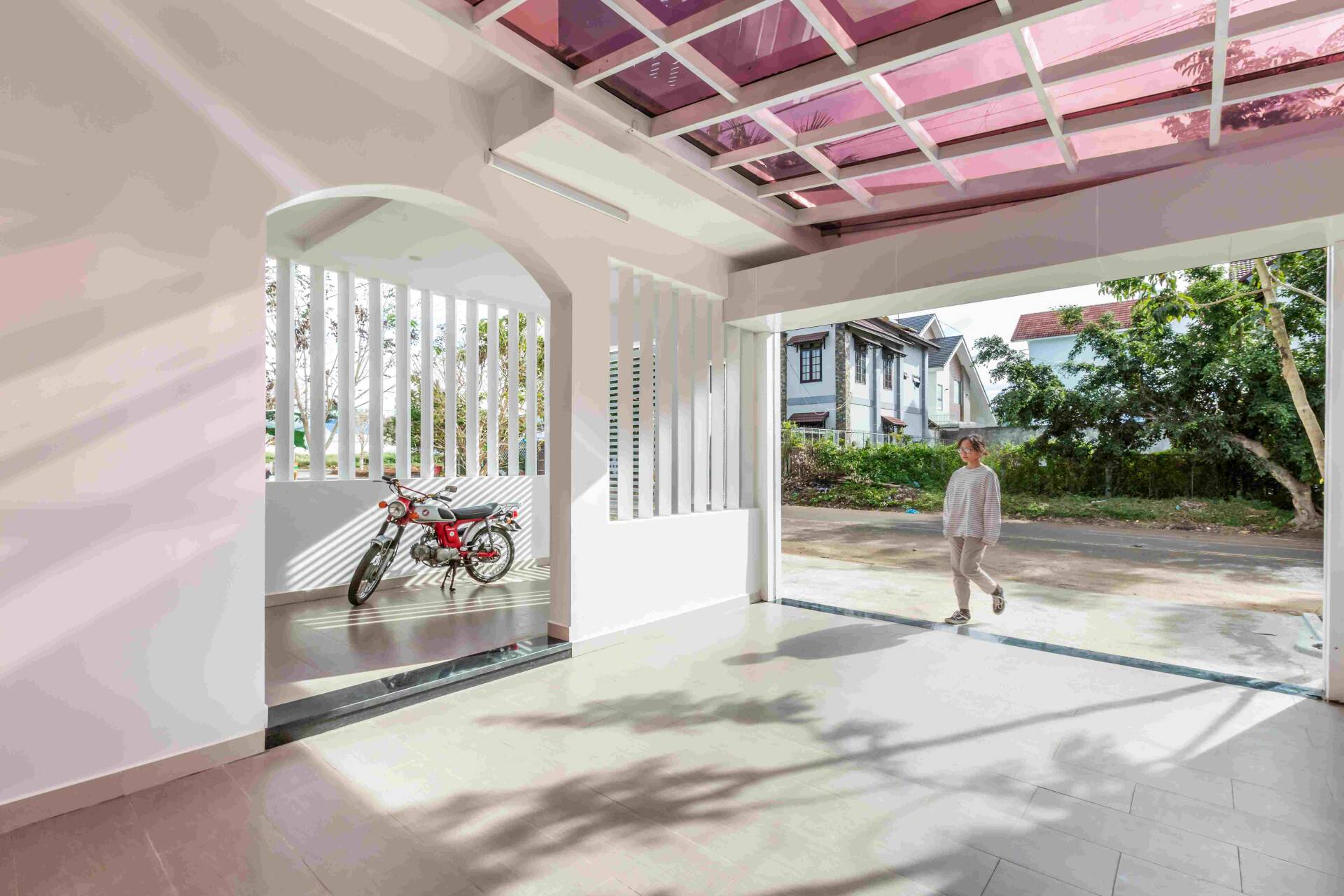 Nhà 7x21 lộng gió trên đất Tây Nguyên của cặp vợ chồng 9x, hoàn thiện với 1,85 tỷ đồng