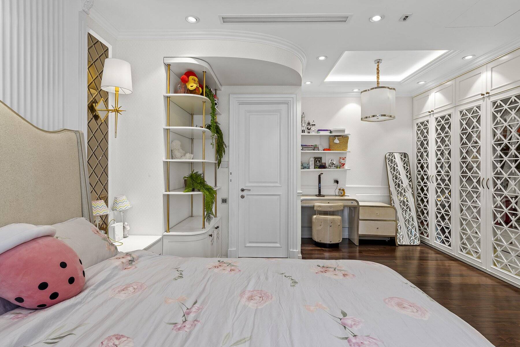 Căn hộ 188m2 khiến gia chủ dù