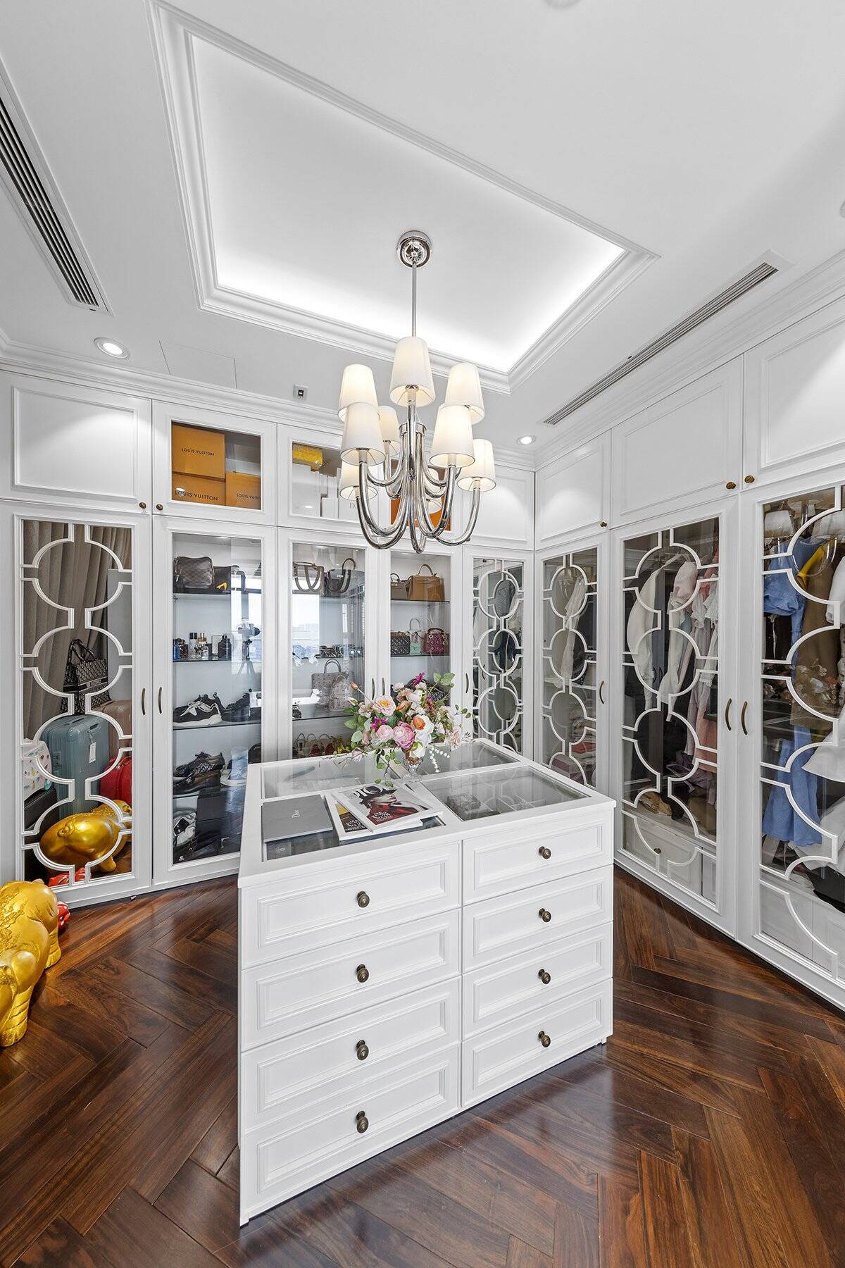 Căn hộ 188m2 khiến gia chủ dù