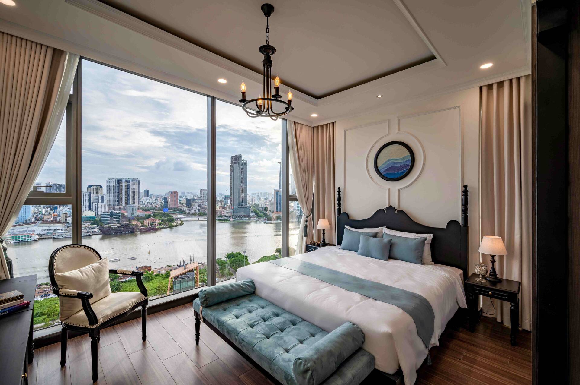 Căn hộ 129m2 sở hữu vẻ đẹp mê hoặc ở mọi góc nhìn, có chi phí hoàn thiện 750 triệu đồng