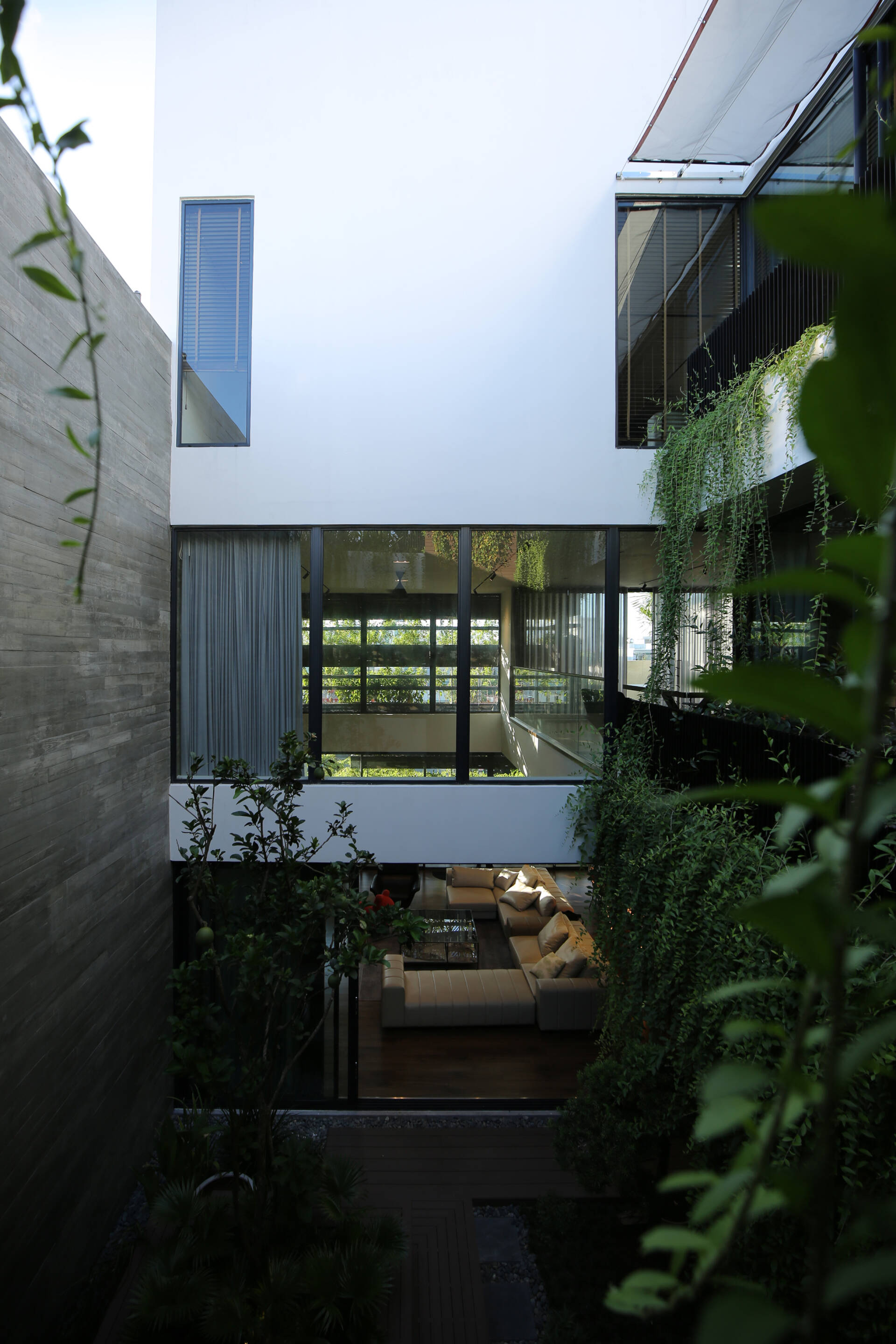 DKS HOUSE - MAS Architecture 1.jpg