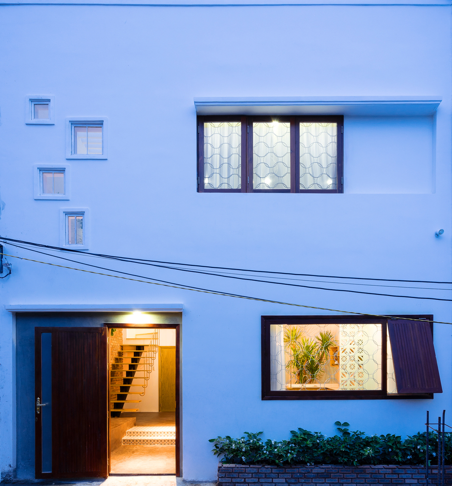 7x7 House